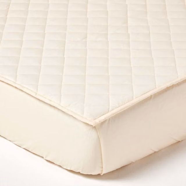 Homescapes Organic 300 TC Luxury Quilted Fitted Mattress Protector, Beige, W/D/H: 200 x 200 cm