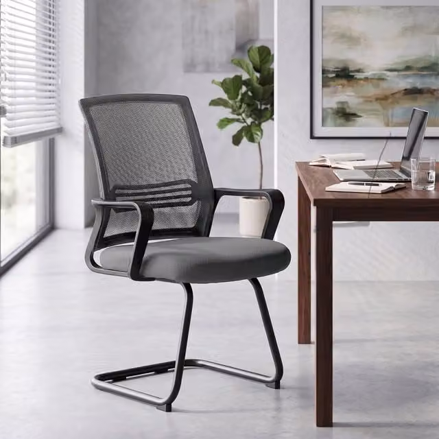 HOMCOM Modern Ergonomic Sled Base Conference Chair with Armrests in Dark Grey Fabric and Metal