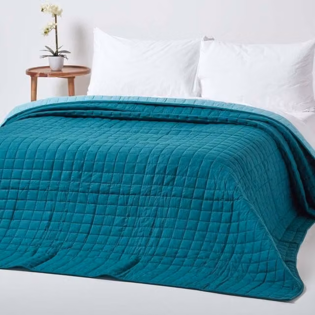 Homescapes Reversible Geometric Quilted Cotton Bedspread in Petrol Blue and Turquoise