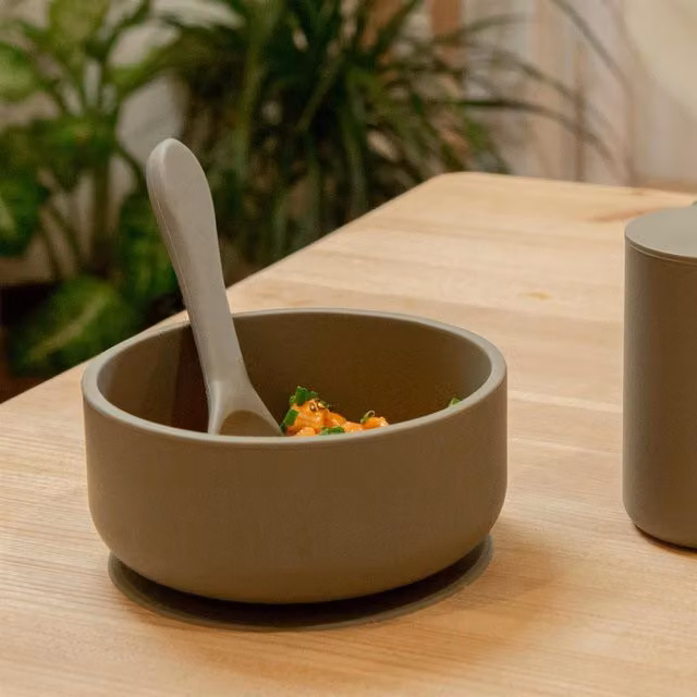 Tiny Dining Pack of 3 Silicone Suction Bowls in Green