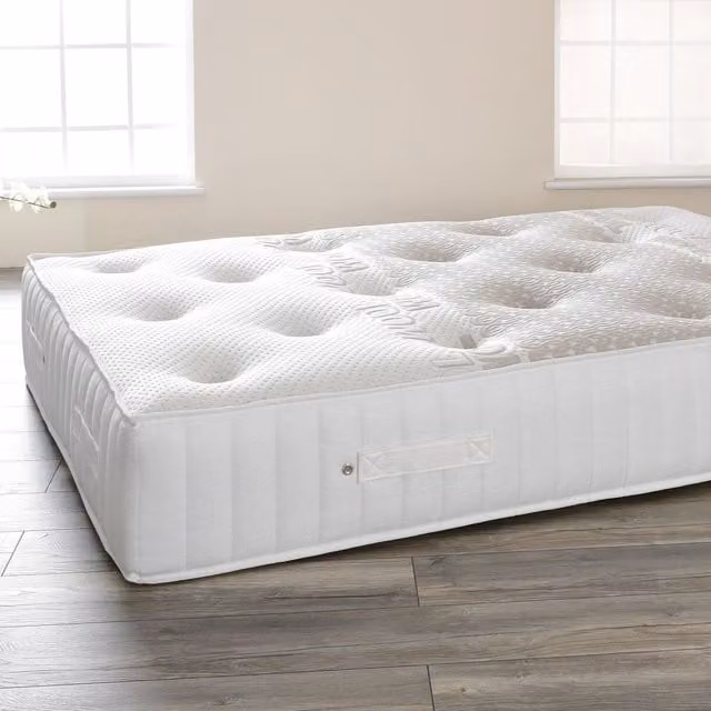 Comfy Living Hybrid Pocket Sprung 3500 Mattress with Memory Foam and Wool in White, W/D/H: 180 x 200 cm