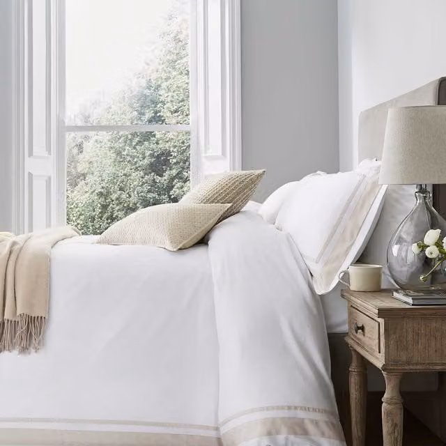 Murmur Jude Kingsize Linen and Cotton Duvet Cover and Pillowcase Set, White, 180 x 200 cm