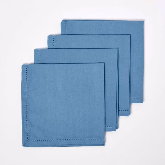 Homescapes Set of 4 Plain Cotton Napkins in Blue