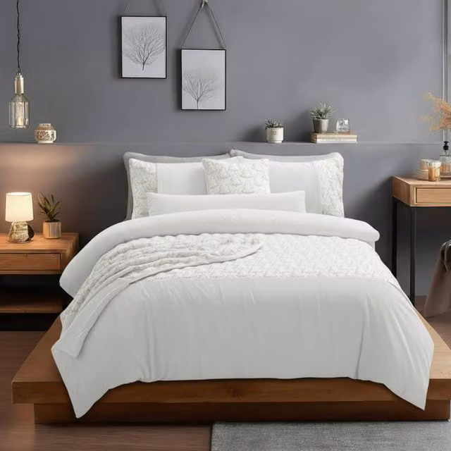 Snug City Christmas Tree Ultra Soft Teddy Fleece Duvet Cover and Pillowcase Set, White, W: 140 cm, L: 200 cm