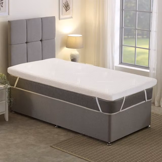 Starlight Beds Warmer Extreme Memory Foam Mattress Topper with Zip Cover and Corner Straps, White, W/D/H: 140 x 200 x 5 cm