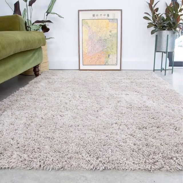 The Rug House Super Soft Shaggy Pile Living Area Rug in Beige, W: 280 cm, D: 190 cm