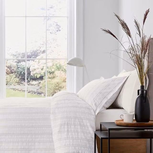 Murmur Laurel Kingsize Linen and Cotton Duvet Cover and Pillowcase Set in Beige and White, W: 180 cm x D: 200 cm