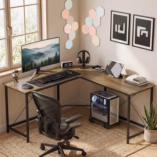 HOMCOM L-Shaped Corner Computer Desk in Grey Wood Effect