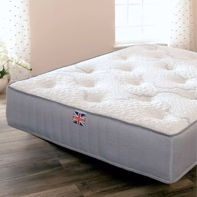 Comfy Living Hybrid Pocket Sprung 800 Mattress in Silver or White with Memory Foam and Wool