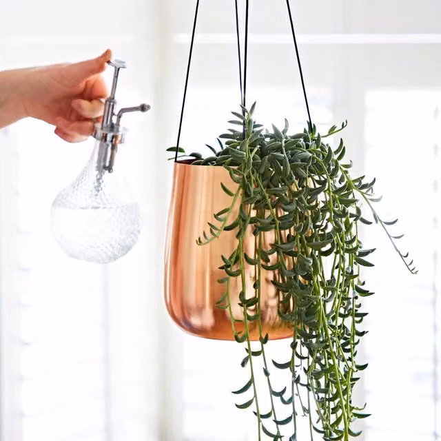 Paper High Metal Hanging Planter in Copper and Bronze, Small (W/D/H: 13.0 x 13.0 x 12.0 cm)
