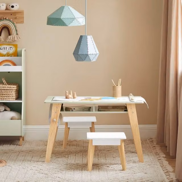 SoBuy Kids Activity Desk with Stools and Paper Roll Holder in Green and White