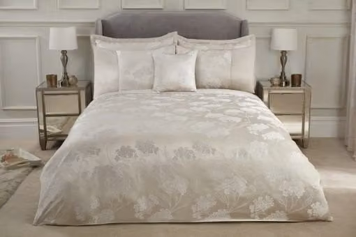 New Edge Blinds English Garden Floral Jacquard Duvet Cover in Cream and Beige, Size: 90 x 200 cm