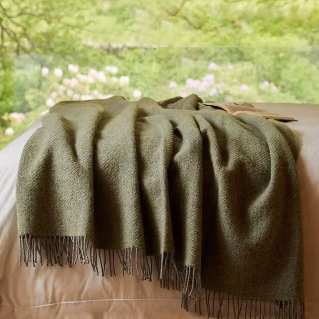 Tweedmill Beehive XL Geometric Wool Throw Blanket with Fringes in Light Green