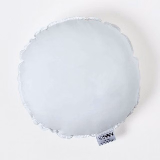 Homescapes White Microfibre Round Cushion Pad Insert, Diameter: 40 cm