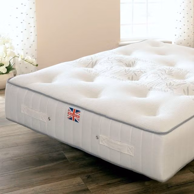Comfy Living Bamboo Hybrid Pocket Spring Memory Foam Mattress with Knit Fabric, White, W/D/H: 90 x 200 cm