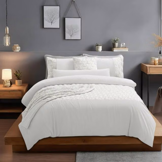 Snug City Christmas Tree Ultra Soft Teddy Fleece Duvet Cover and Pillowcase Set, White, Single, W: 90 cm, L: 200 cm