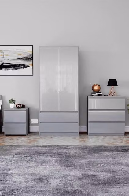 Vida Designs Glinton 3 Piece Modern Glossy Grey Bedroom Set including Wardrobe, Chest of Drawers and 2 Bedside Tables