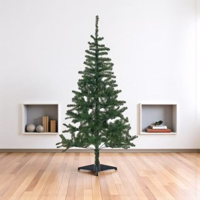 Garden Greatness 6ft Full Body Artificial Christmas Tree in Green