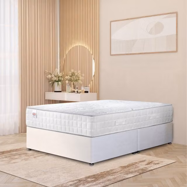 Horizona White Plush Velvet Divan Bed with Hybrid Memory Foam Pocket Spring Mattress and Drawers, W/D/H: 200 x 200 cm