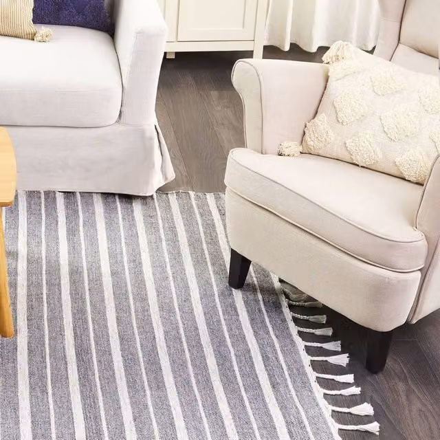 Wyld and Coco Modern Striped Woven Area Rug in Grey, W: 140 cm, L: 200 cm