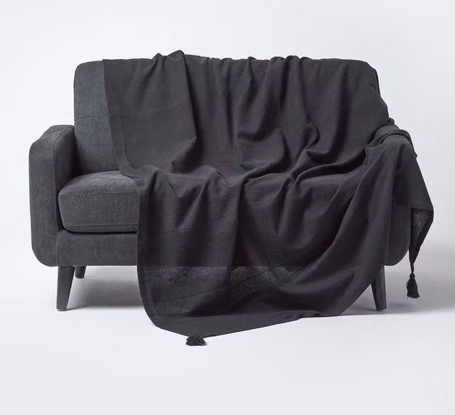 Homescapes Cotton Rajput Ribbed Throw in Black, W/D/H: 255 x 360 cm