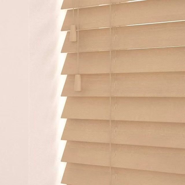 New Edge Blinds Wooden Venetian Blinds in Fawn Oak Light Brown, W: 135 cm, D: 130 cm