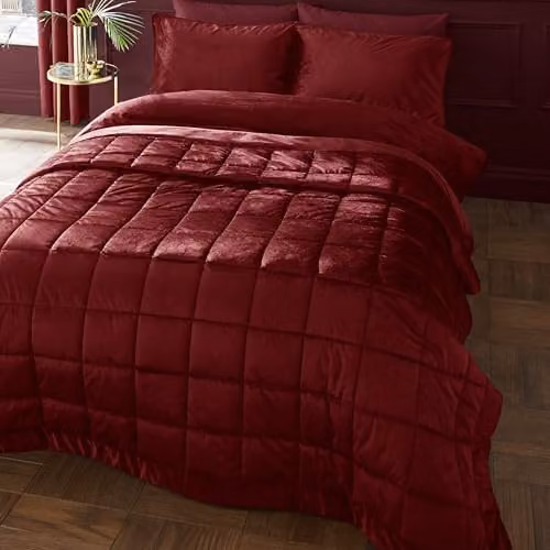 Catherine Lansfield Kingsley Matt Velvet Quilted Bedspread in Burgundy, W x D: 220 x 220 cm