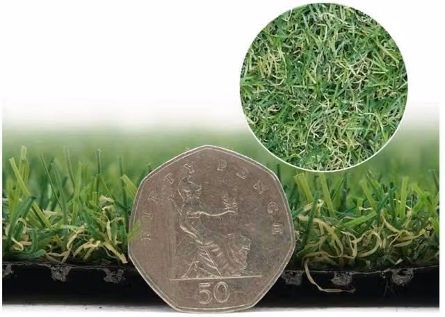 Artificial Grass GB Fern 20mm Soft Artificial Grass in Green, W: 400 cm, D: 700 cm