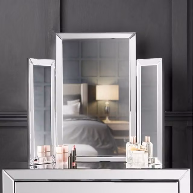 Carme Paloma Luxury Tri-Fold Tabletop Vanity Mirror in Silver