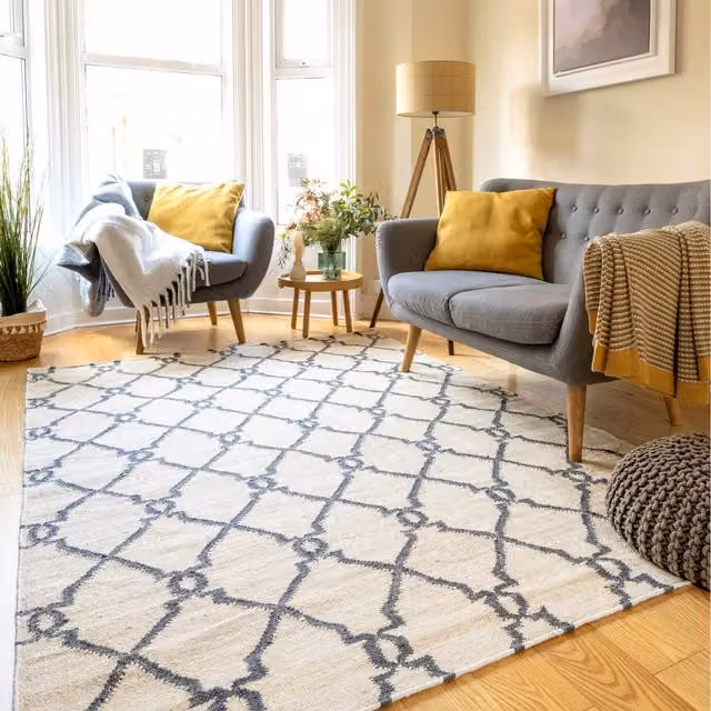 The Rug House Geometric Woven Jute Area Rug in Beige, W: 230 cm, D: 160 cm