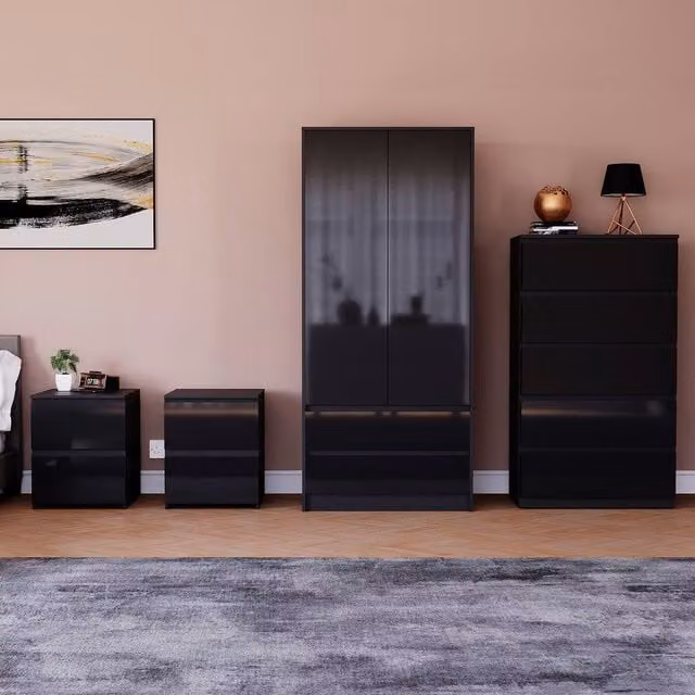 Vida Designs Glinton 4 Piece Modern Black Glossy Bedroom Set including Wardrobe, Chest of Drawers and 2 Nightstands