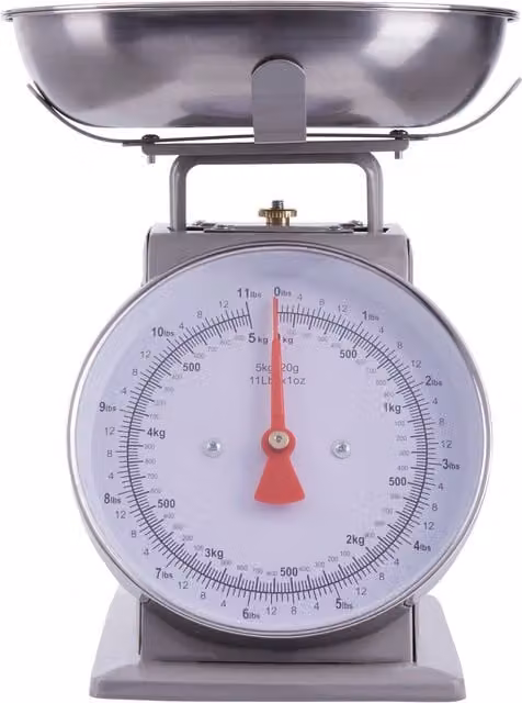 Orsina Grey Retro Manual Kitchen Scale with 5kg Capacity and Analogue Display
