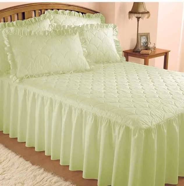 Chums Plain Quilted Bedspread in Green, Single Size