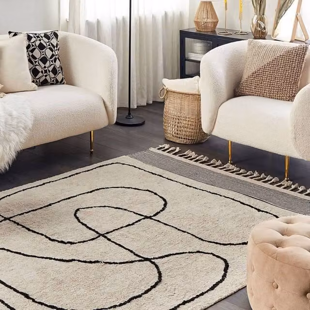 Wyld and Coco Hand-Tufted Striped Cotton and Polyester Rug in Beige and Black, W: 140 cm, L: 200 cm