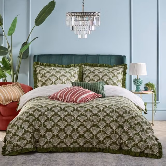 Make It A Home Deco Palm Printed Ruffle Reversible Duvet Cover Set, Green, W: 140 cm, H: 200 cm