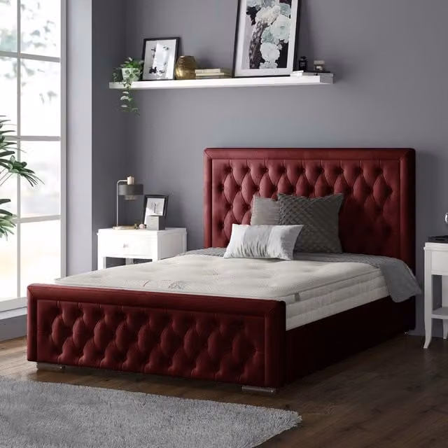 IH Design Sandringham Bordered Chesterfield Plush Velvet Bed Frame in Red, Superking, W: 200 cm x D: 200 cm