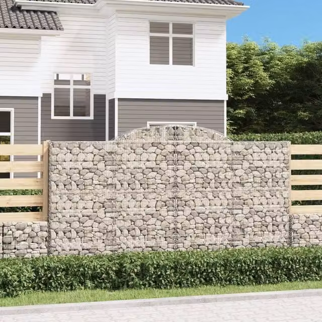 Berkfield Home Arched Gabion Basket in Silver Galvanised Steel, W: 300 cm, D: 50 cm, H: 160-180 cm