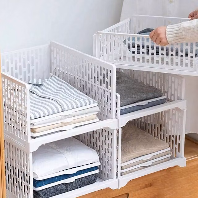 KORVIXA White Plastic Clothes Closet Organiser Basket, W/D/H: 44 x 28 x 24.5 cm
