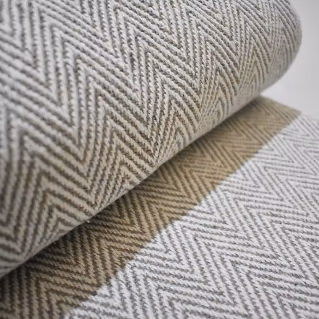 Absolutely Natural Lifestyle Chevron Sand Woven Cotton Throw in Bronze and Beige, W: 150 cm
