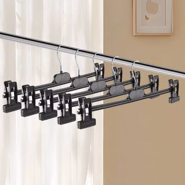 SPETLEK Black Plastic Adjustable Clip Hangers with Swivel Hook, 15 Pieces