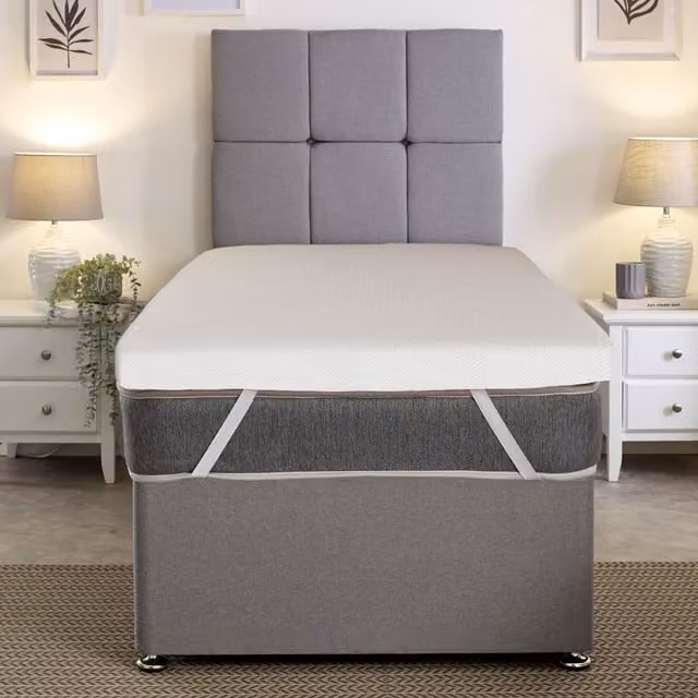 Starlight Beds Warmer Extreme Memory Foam Mattress Topper with Removable Cover in White, W/D/H: 120 x 200 x 7.5 cm