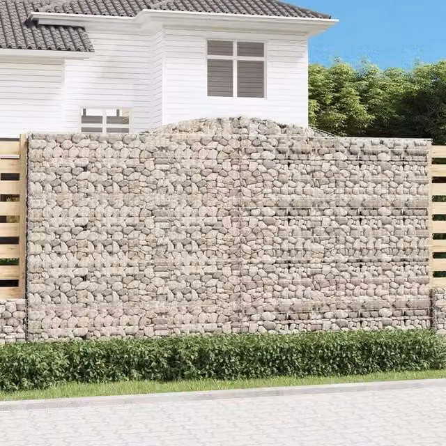 Berkfield Home Arched Gabion Basket in Silver Galvanised Steel, W: 400 cm, D: 50 cm, H: 220-240 cm