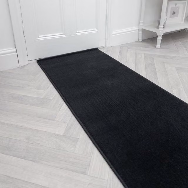 runrug Plain Black Hallway Carpet Runner Rug, W/D/H: 70 x 420 cm, 9mm Pile Height