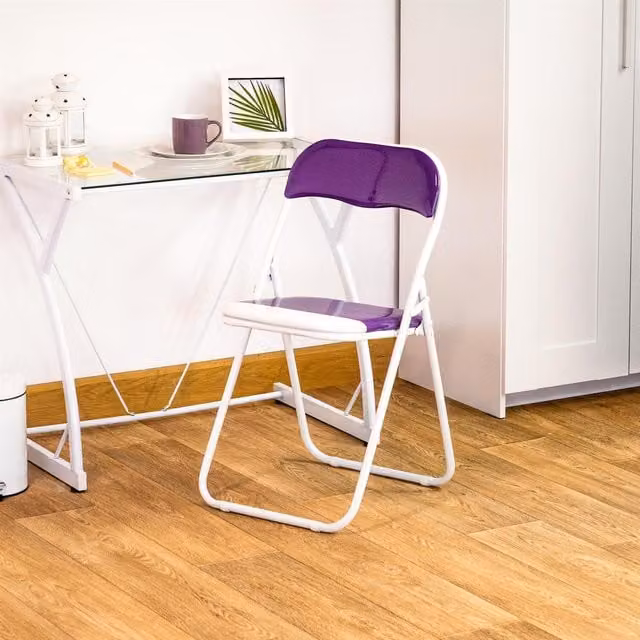 Harbour Housewares Pack of 2 Purple Padded Folding Chairs with Synthetic Leather Upholstery