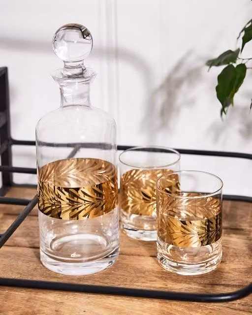 Dibor Art Deco Gold Embossed Whisky Decanter 1.5 l and 2 Tumblers 400 ml Set in Clear Glass
