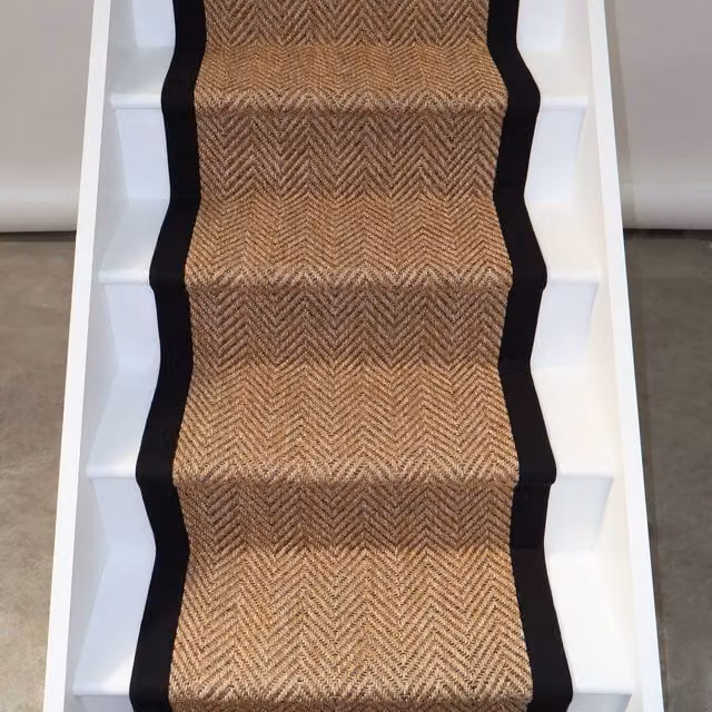 RainbowHome Herringbone Cotswold Stair Runner in Brown with Black Cotton Border, W: 60 cm x L: 700 cm