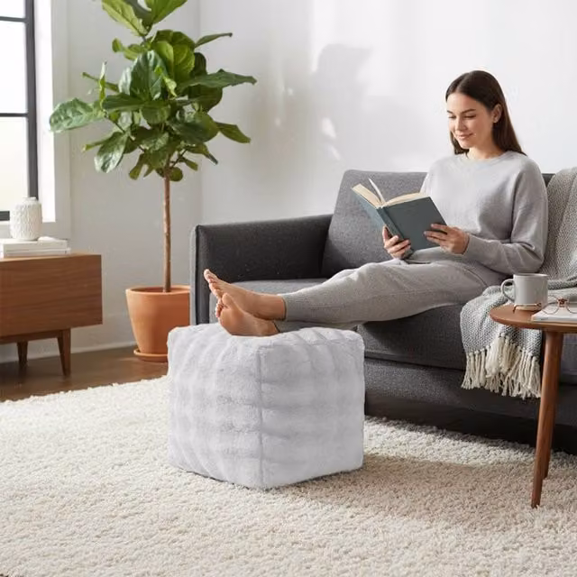 Sweet Dreams Alpine Bubble Faux Fur Bean Bag in White, W/D/H: 43 x 43 x 43 cm