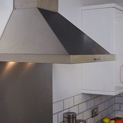 igenix Wall Mounted Stainless Steel and Aluminium Extractor Hood in Silver, W: 60 cm, H: 72 cm, D: 56 cm
