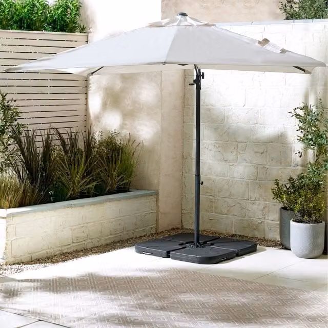 FurnitureboxUK Cantilever Square Parasol and Base in Cream with UPF 50 Protection