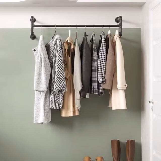 SONGMICS Industrial Wall-Mounted Clothes Rack in Matt Black Metal